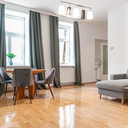 Welcoming 3Br Budget Apt. Well Connected Wien Exterior foto